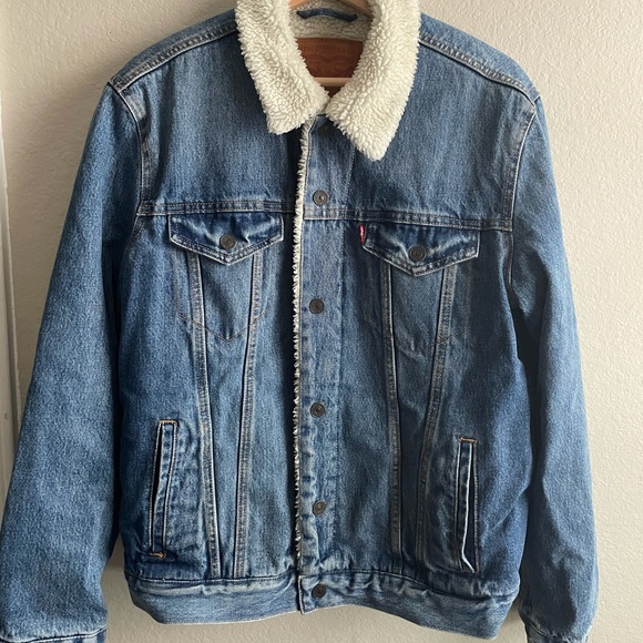 LEVI STRAUSS & CO. DENIM SHERPA TRUCKER JACKET SIZE MEDIUM WPL 423 - Picture 2 of 10